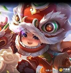 鲁班七号怎么出装换装